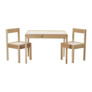 latt-children-s-table-and-chairs-white__71395_PE186815_S4